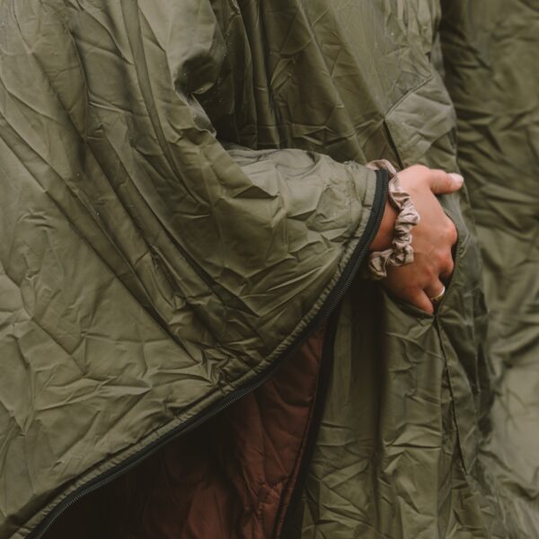 OFFLANDER PONCZO KEMPINGOWE OCIEPLANE WODOODPORNE ZIELONO-BRĄZOWE - obrazek 6