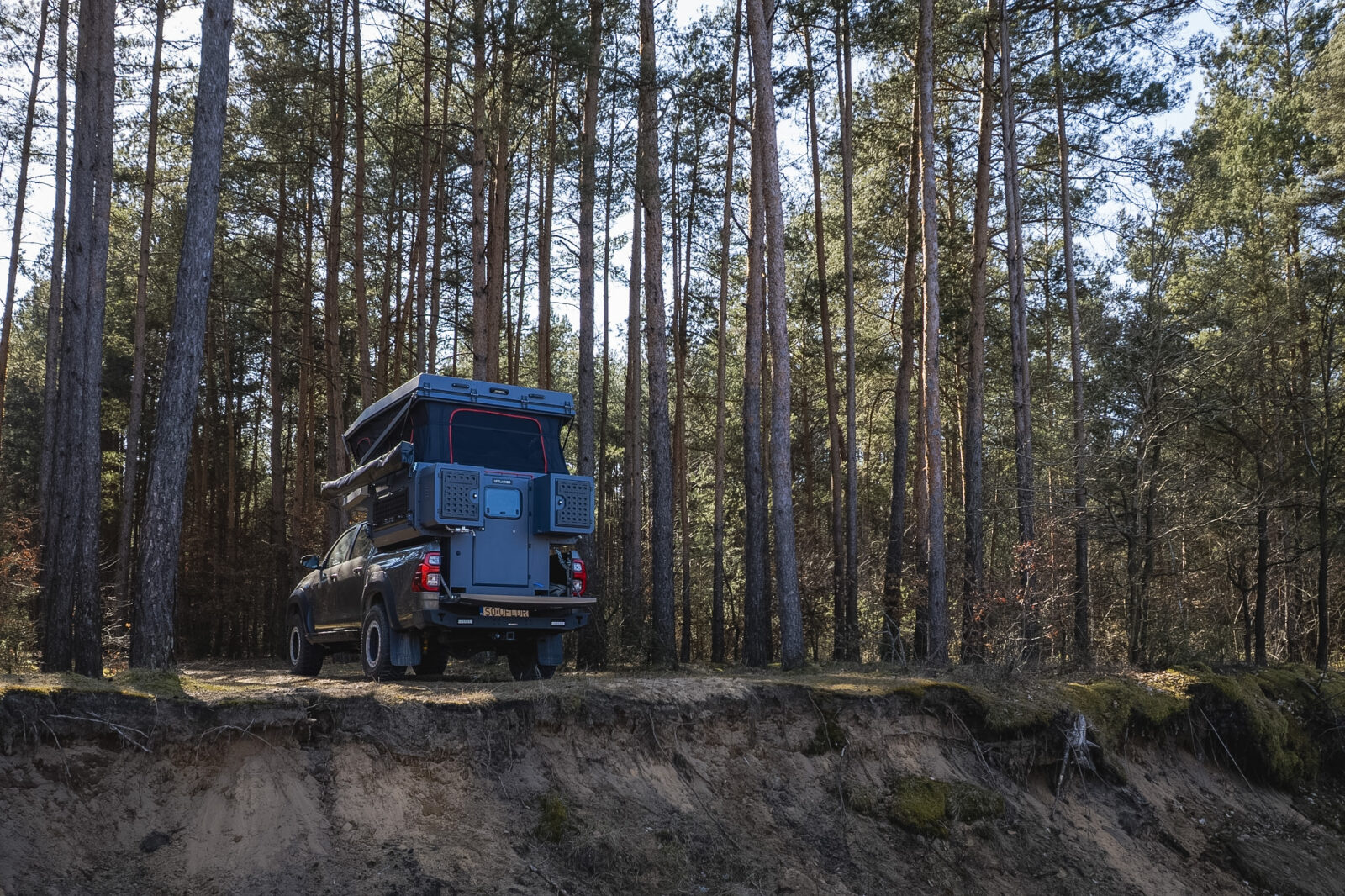 Test OFFLANDER WADI – kompaktowa zabudowa kamperowa na pickup